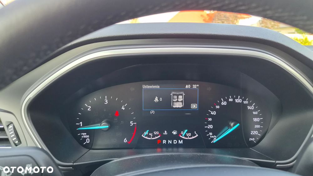 Ford Focus 1.5 EcoBlue Start-Stopp-System TITANIUM DESIGN - 23