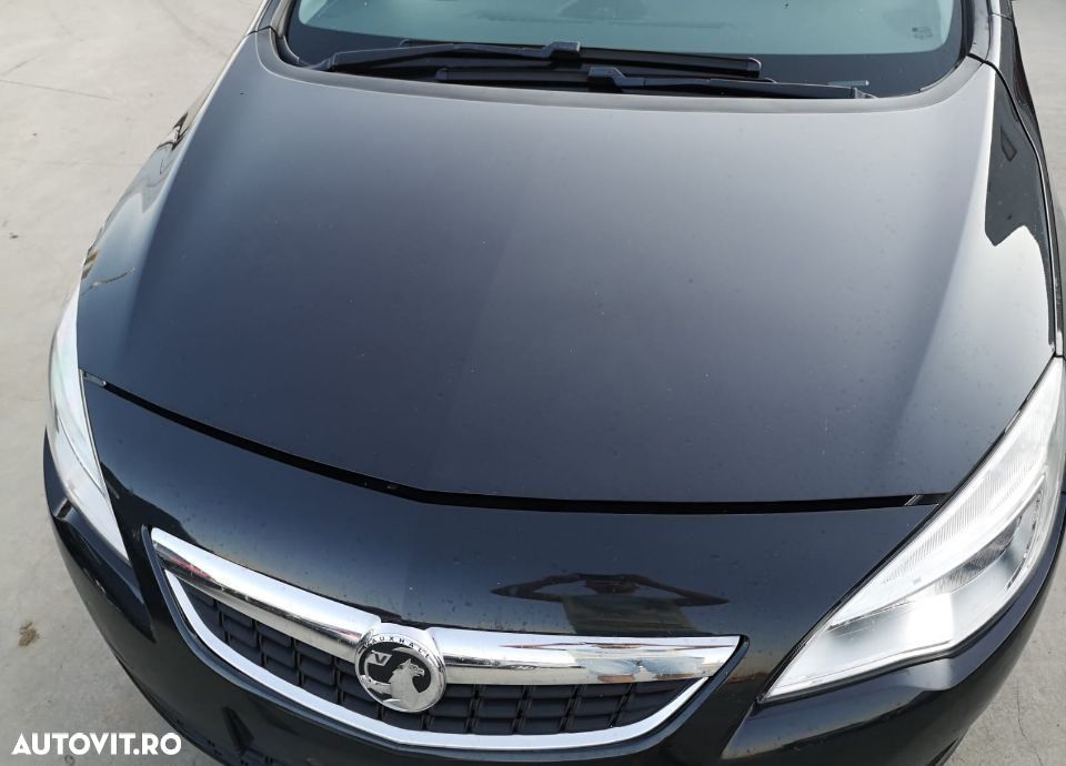 Capota motor Opel Astra J - 1