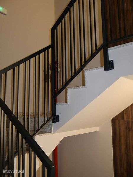 Fantástico T2 para arrendamento - Grande imagem: 4/12