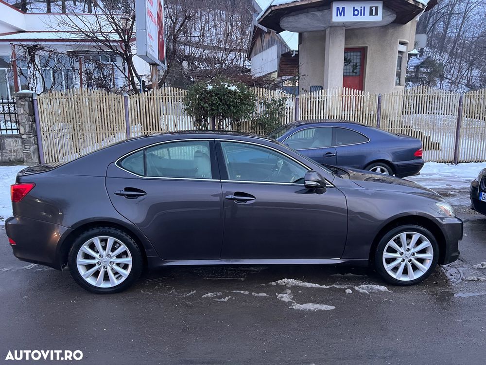 Lexus Seria IS 220d Luxury Line - 40