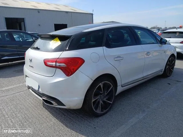 Citroen DS5 Branco - 2.0 HDi Hibrido para peças - 200cv - Parachoques | Frente Completa | Rádio | Jantes | Faróis | Portas | Vidro | Motor | Tampa Mala | Farolim | Farolins | Xenon | Pre LCI - 2