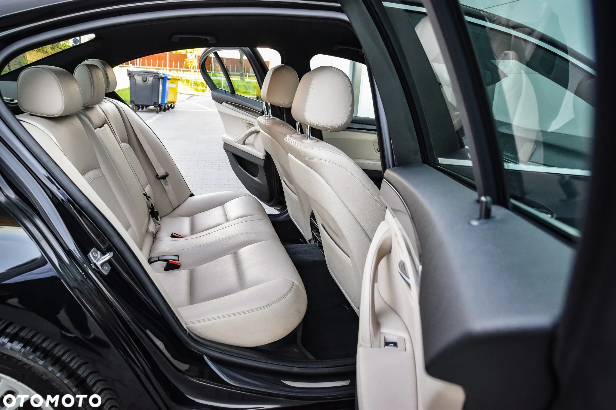 BMW Seria 5 518d Luxury Line sport - 21