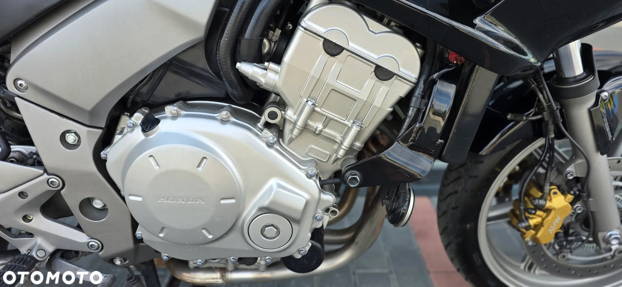 Honda CBF - 28