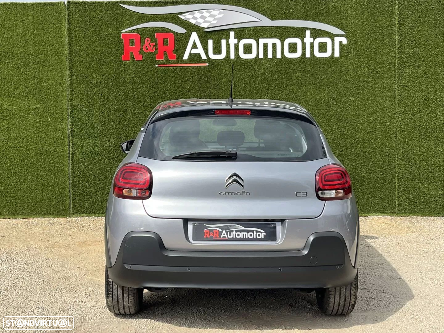 Citroën C3 1.2 PureTech Shine - 8