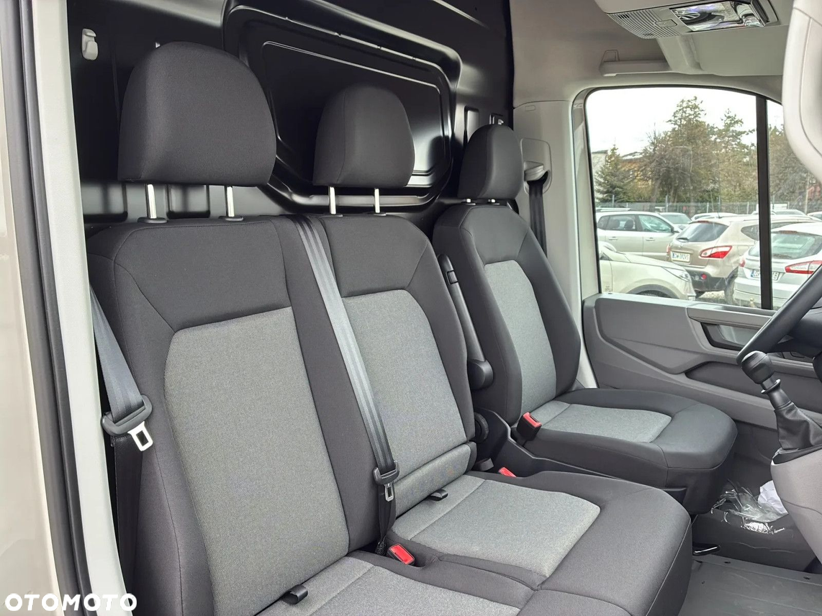 Volkswagen Crafter 35 Furgon /PO LIFTINGU!! L3H3, 2.0TDI 140KM, Wysoki dach, r.o. 3640 - 17