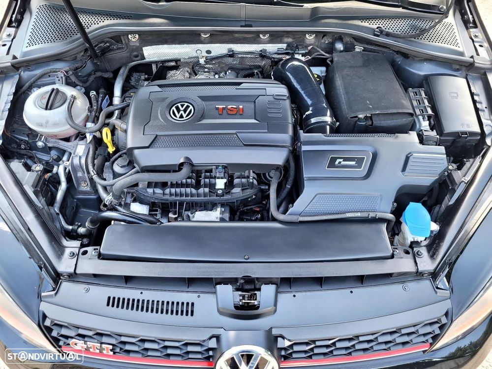 VW Golf 2.0 TSi GTi Performance - 5