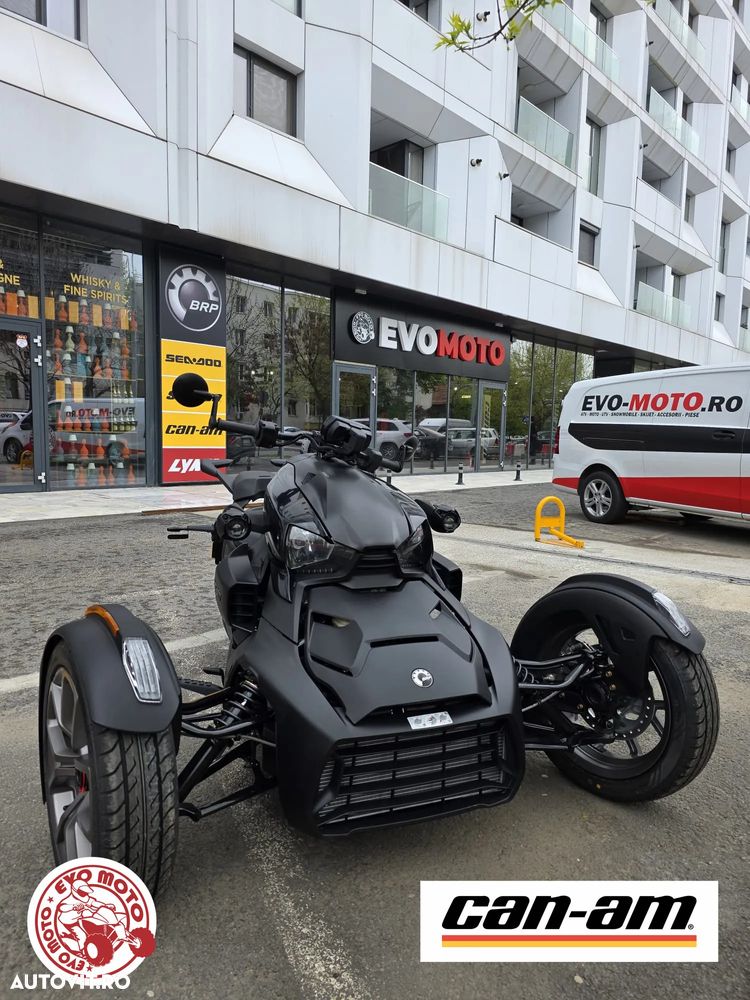 Can-Am Ryker 900 - 6