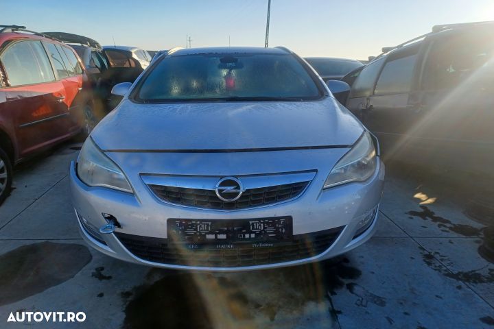 Galerie admisie 55584234 Opel Astra J [2009 - 2012] Sports Tourer wag - 5