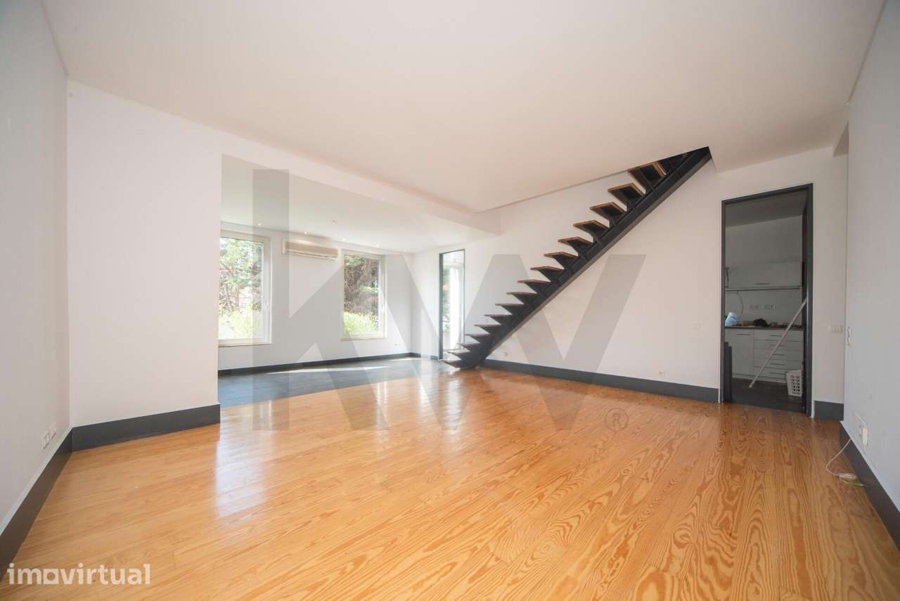 Apartamento T3 para arrendar remodelado com jardim privado de 350m2 - Grande imagem: 2/43