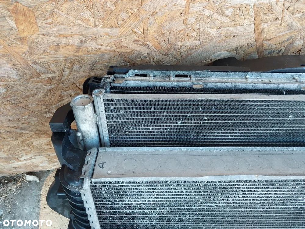 chłodnica wody klimy intercooler wentylator vw multivan transporter t6 2017r 2.0 tdi dsg 7e0121207 - 2