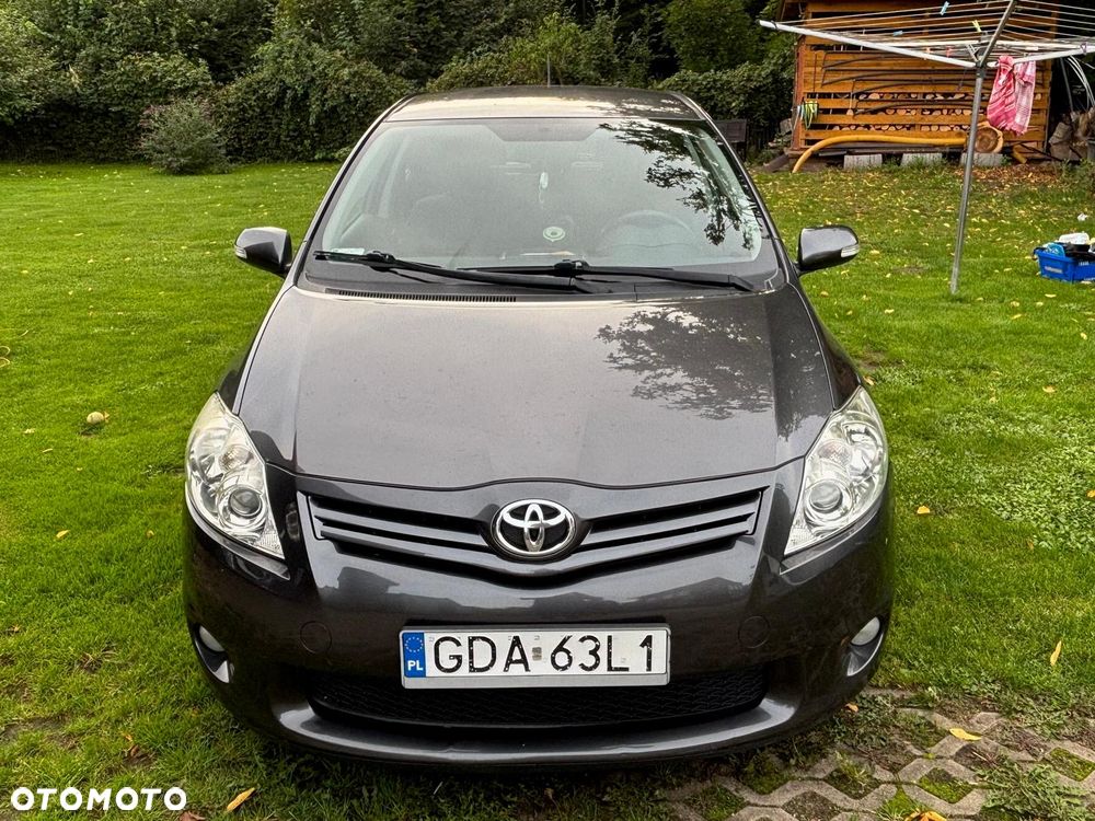 Toyota Auris 1.6 Valvematic Edition - 2