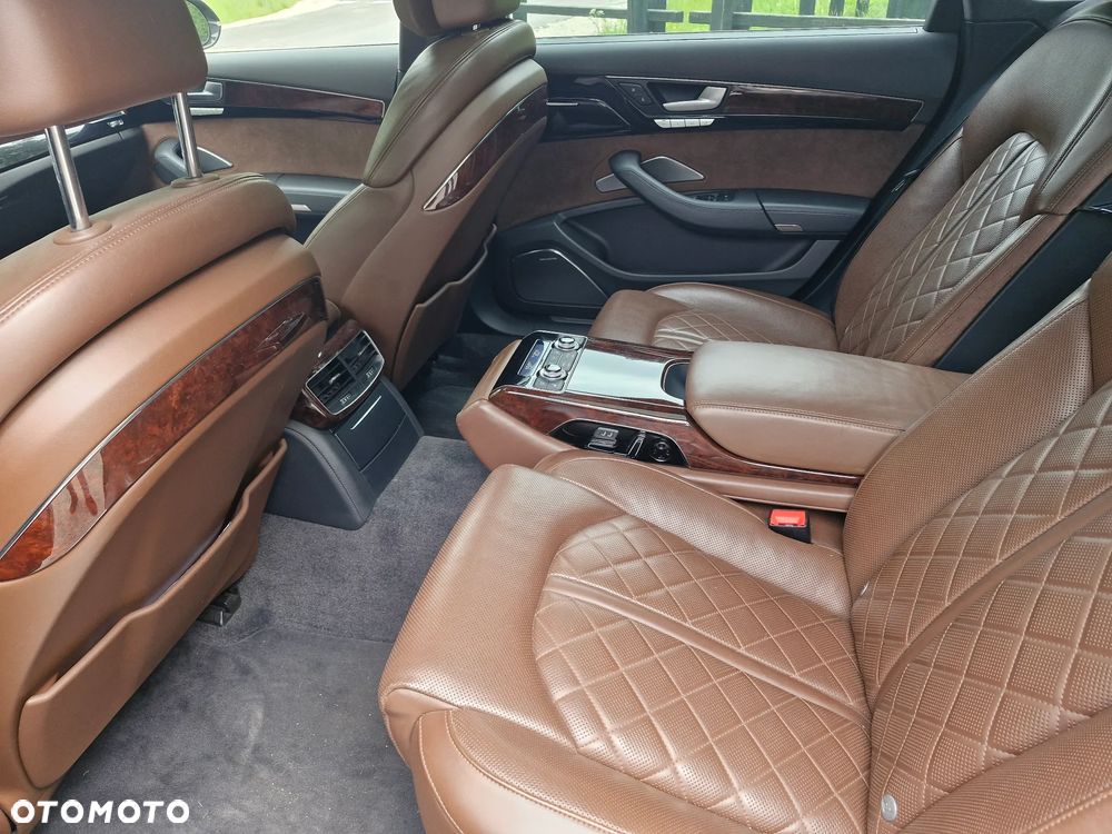 Audi A8 4.0 TFSI L Quattro - 6