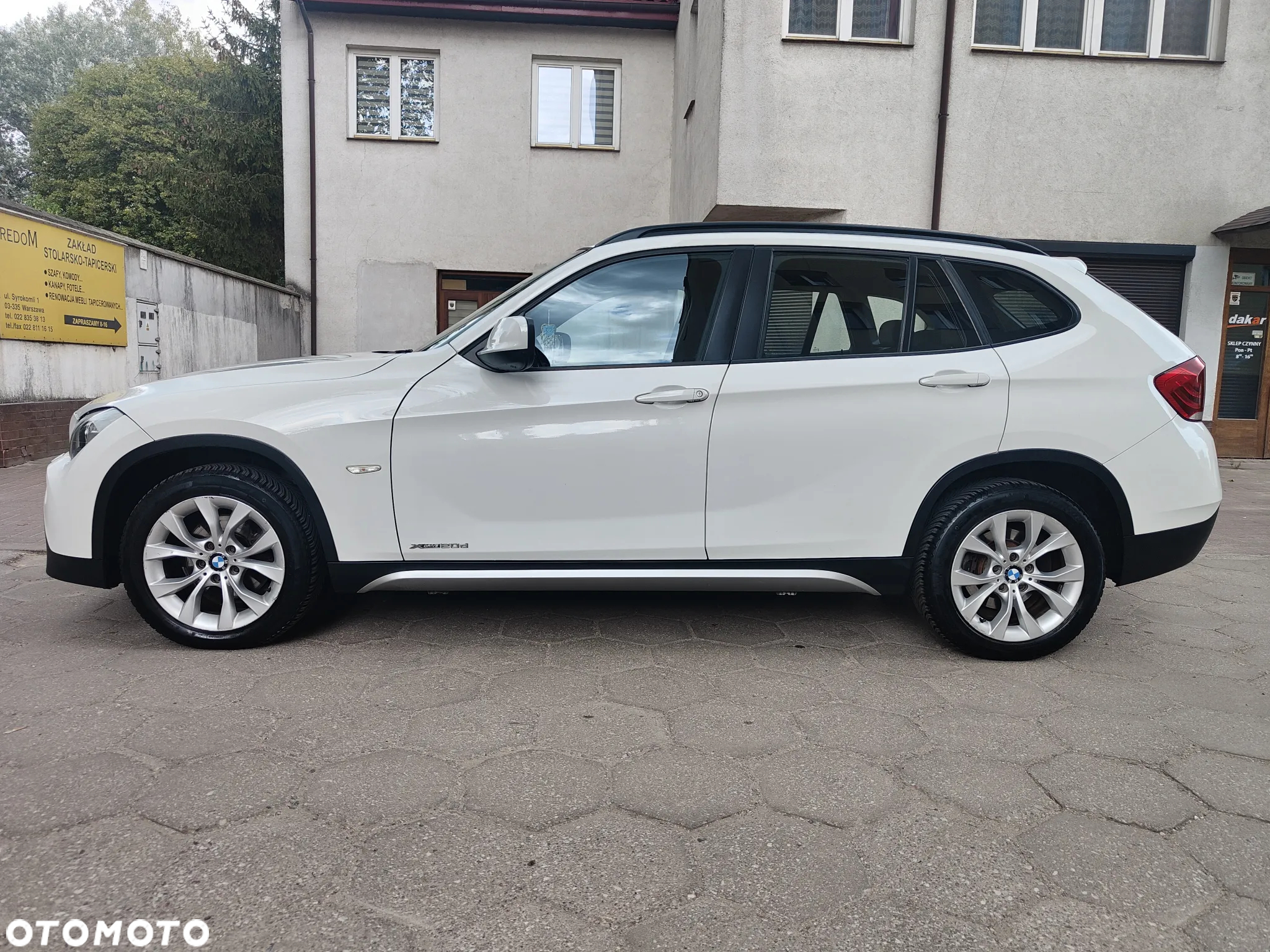 BMW X1 xDrive20d - 10
