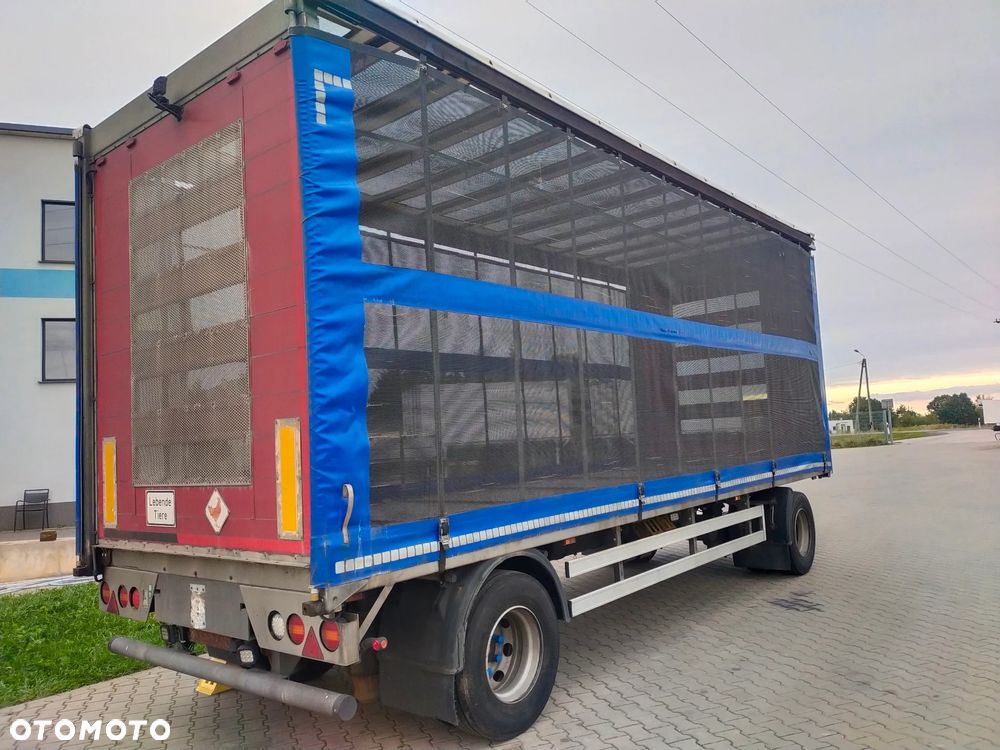 Ackermann Przyczepa do transportu drobiu cała ocynkowana firanka