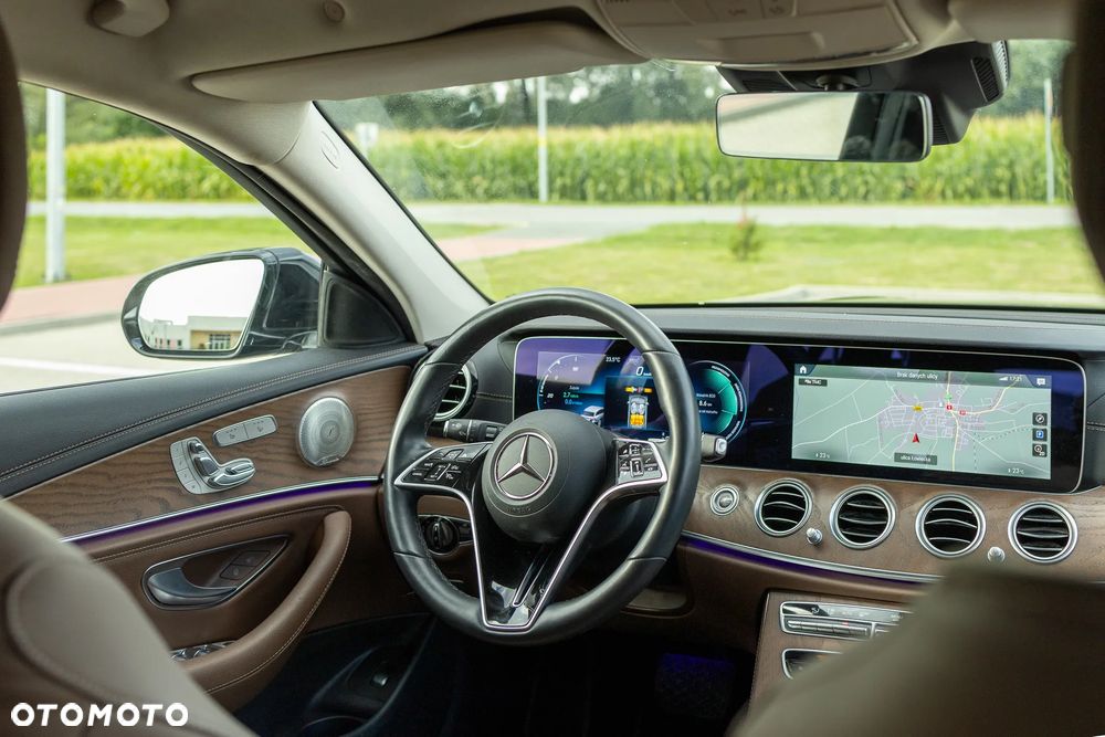 Mercedes-Benz Klasa E 350e 9G-TRONIC Avantgarde - 10
