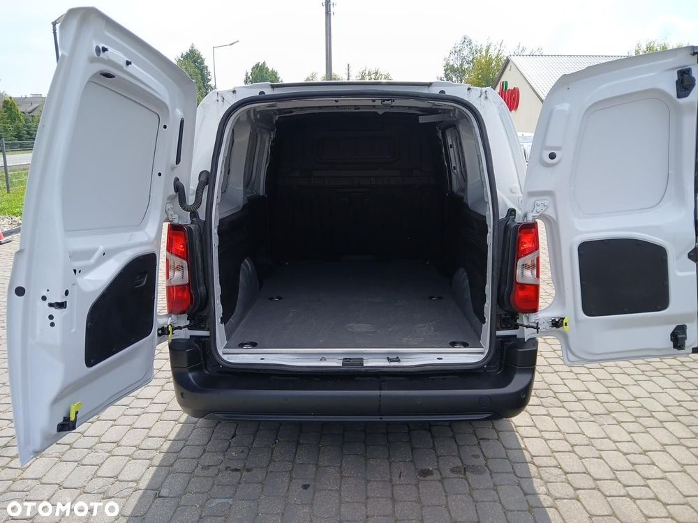 Toyota PROACE CITY - 34