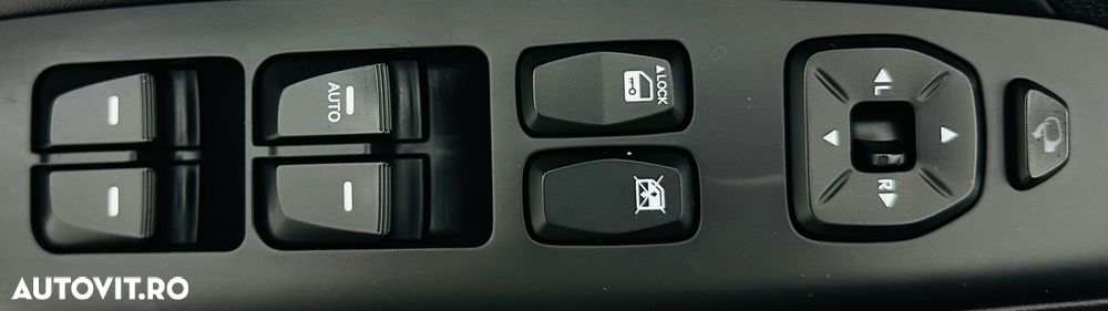 Hyundai ix35 blue 1.6 2WD Finale Silver - 11