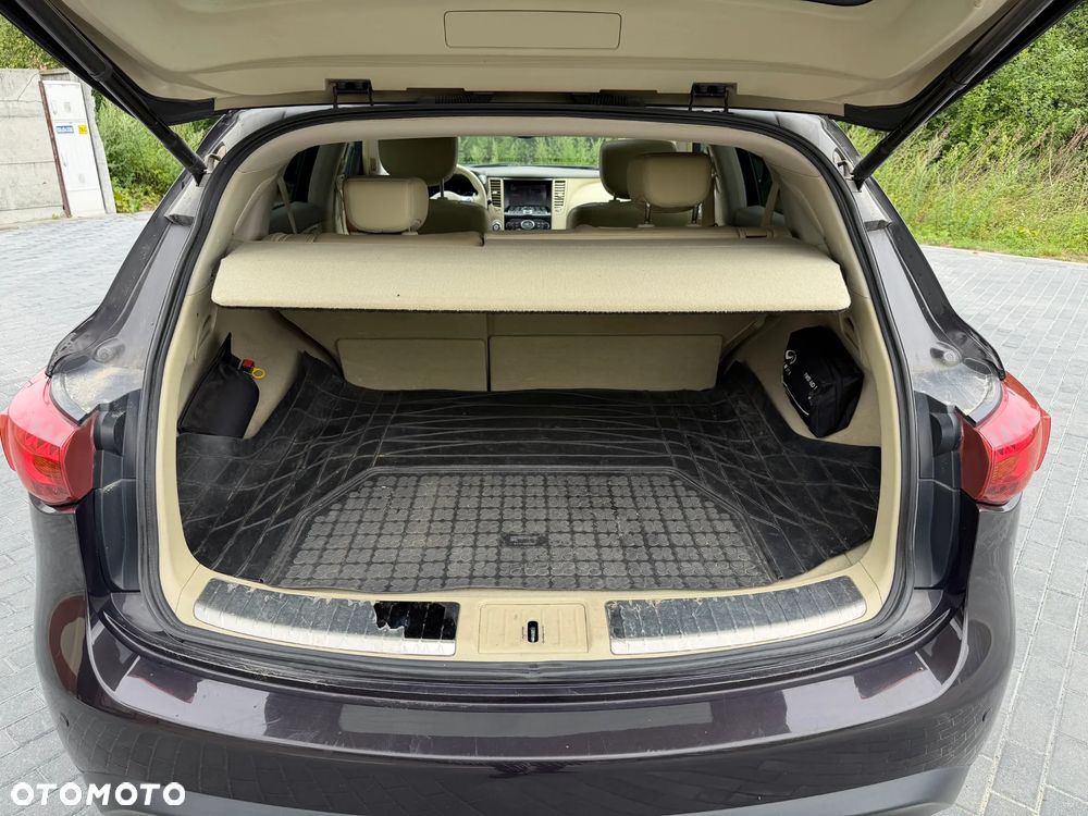 Infiniti QX70 3.0d S - 19