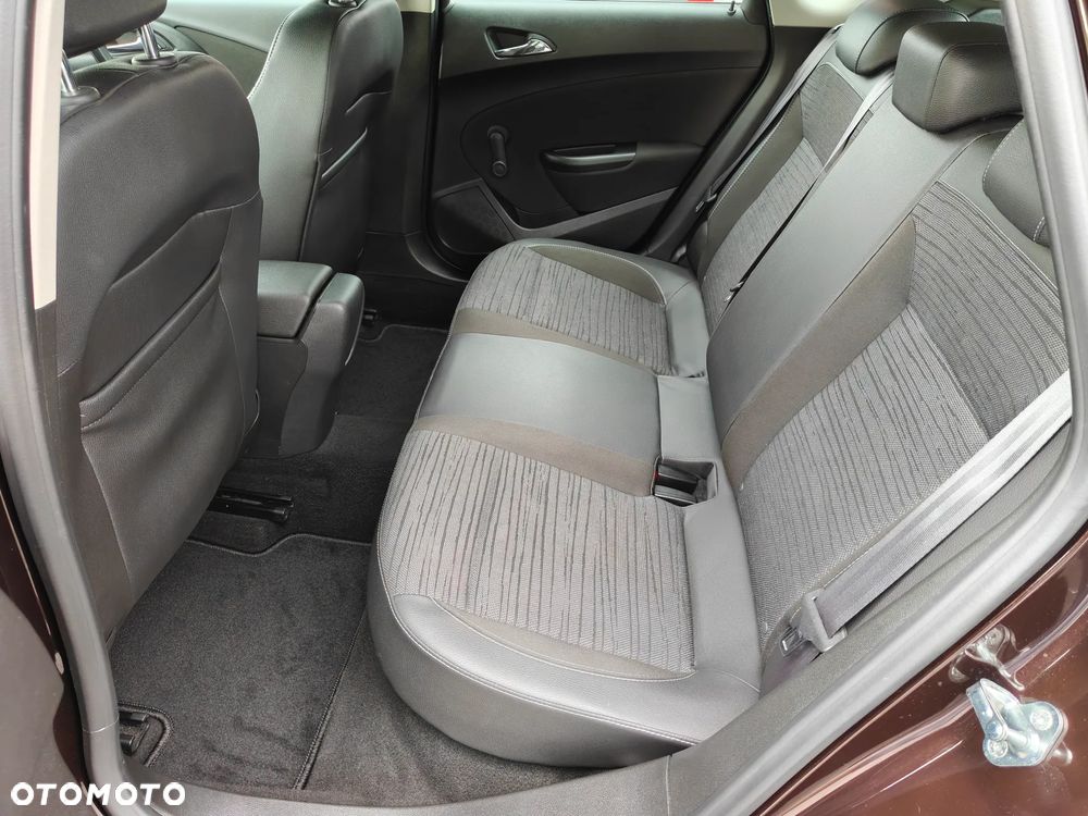 Opel Astra 1.4 Turbo Active - 20