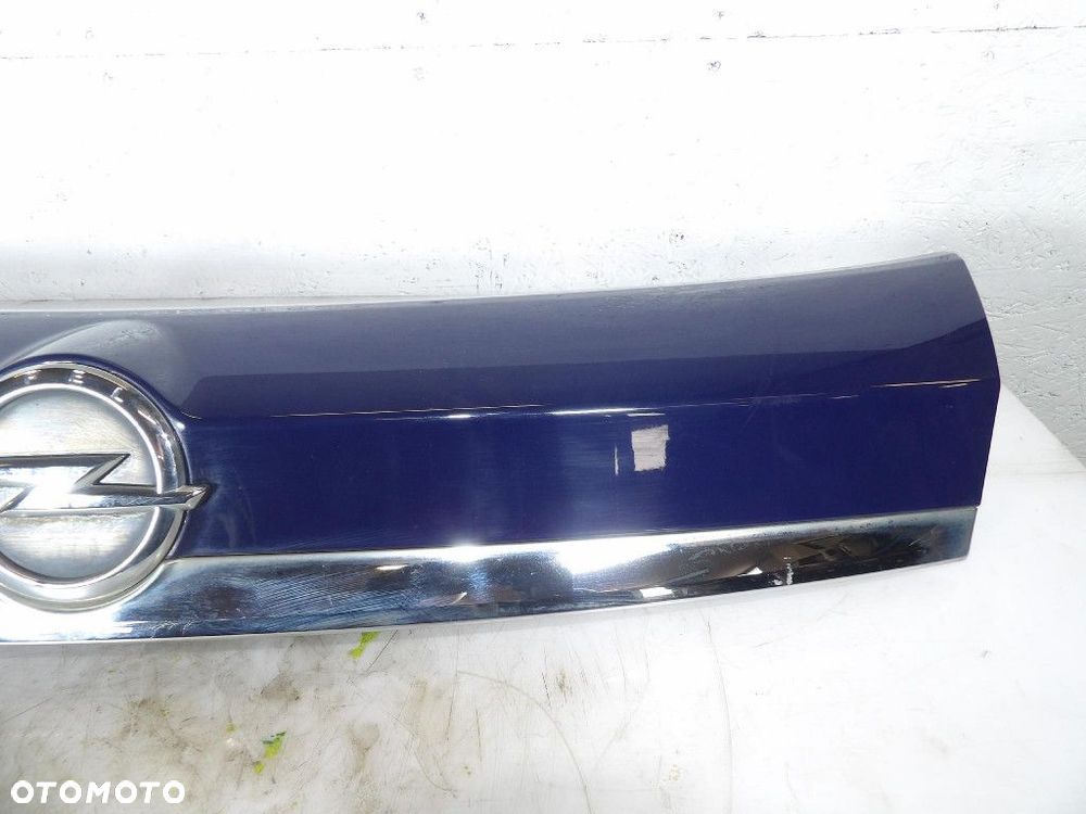 OPEL MOKKA I BLENDA TYLNEJ KLAPY 95979090 - 2