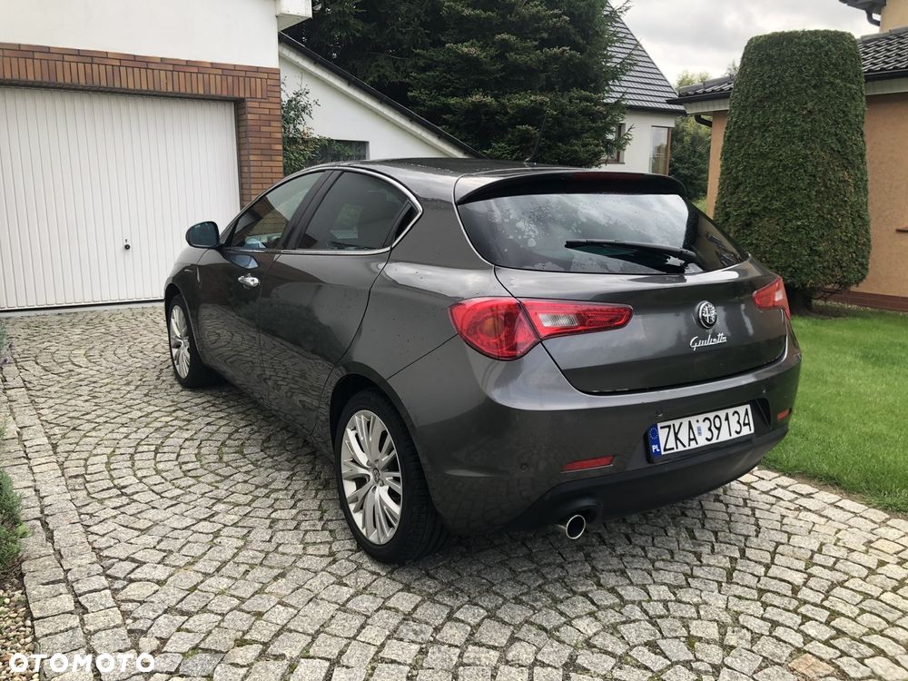 Alfa Romeo Giulietta - 6