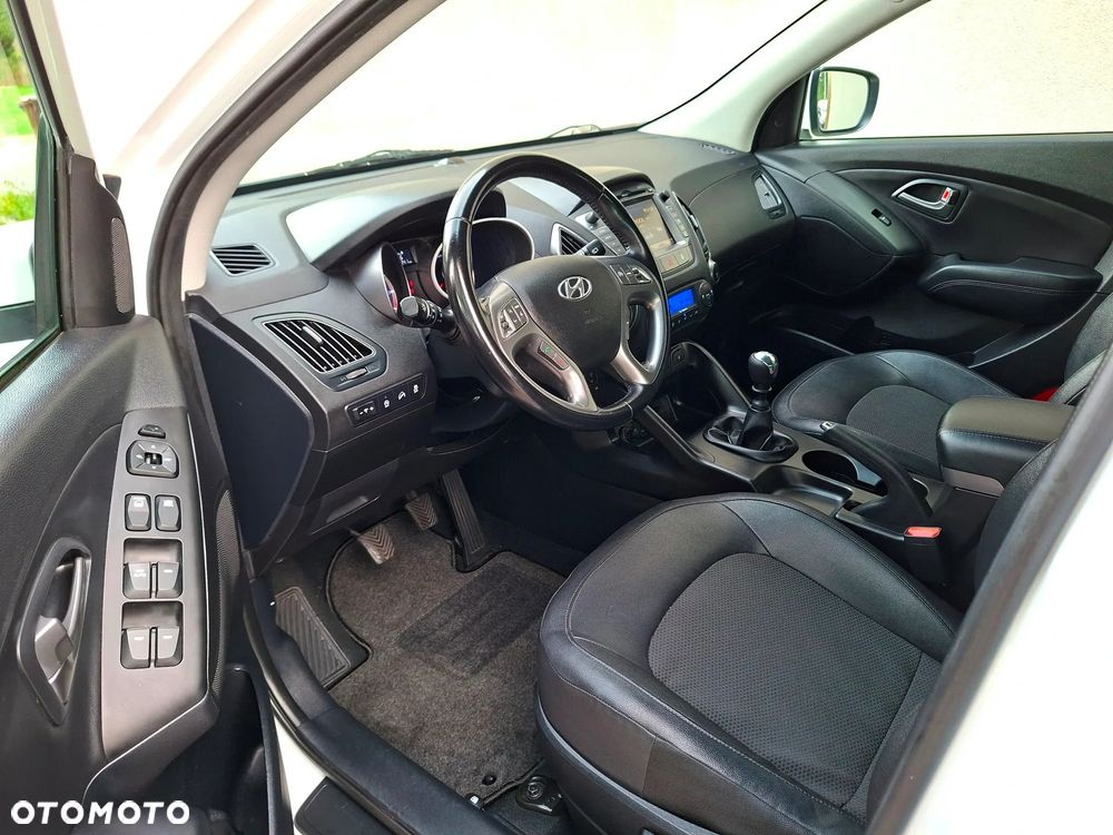 Hyundai ix35 1.6 GDI Premium 2WD - 18