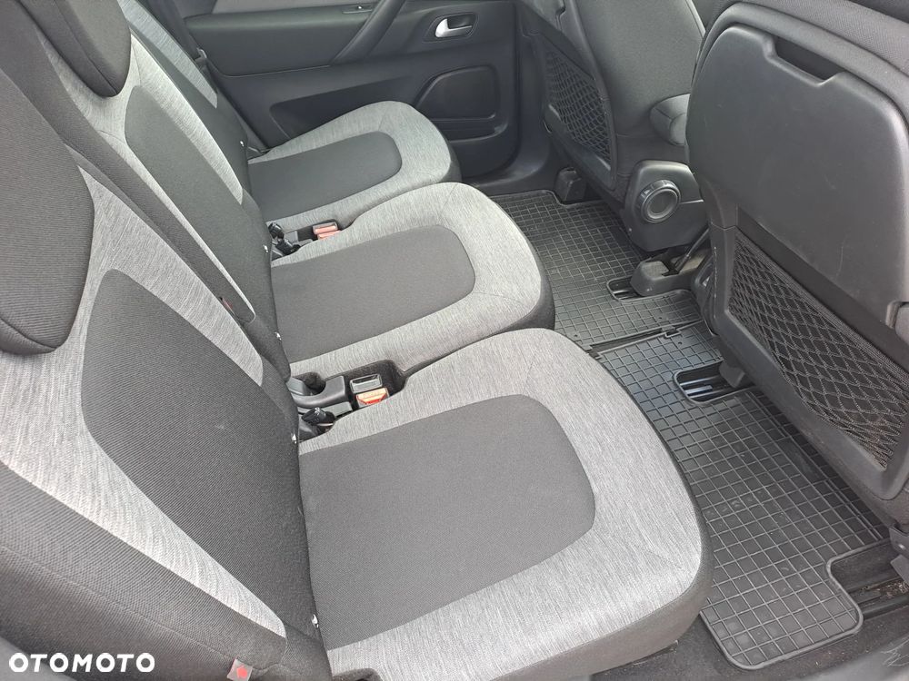 Citroën C4 Picasso - 8