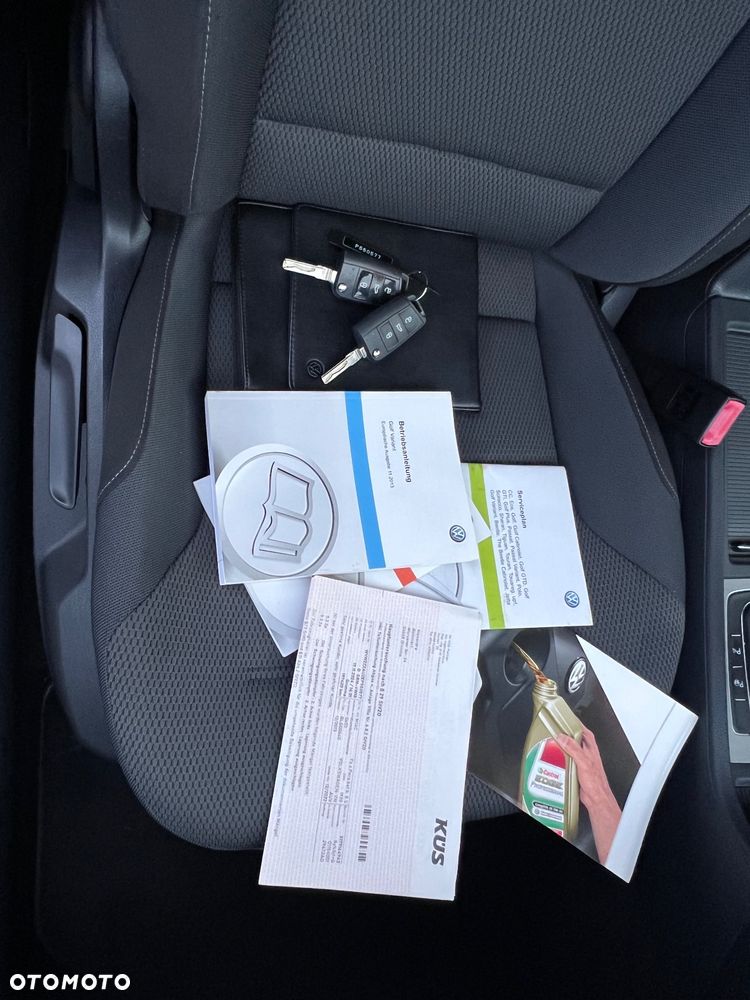 Volkswagen Golf 1.6 TDI BlueMotion Technology Comfortline - 30