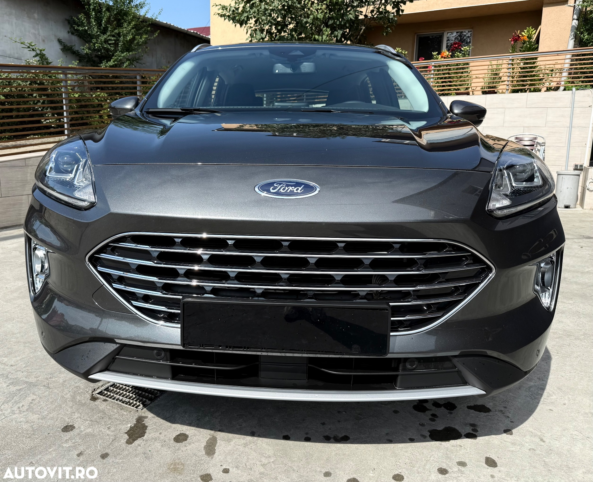 Ford Kuga 2.5 Duratec FHEV AWD Titanium - 2