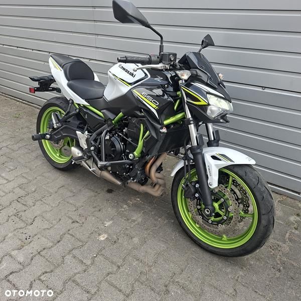 Kawasaki Z 650 - 4