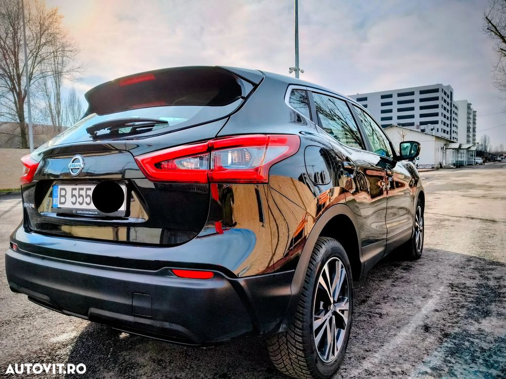 Nissan Qashqai 1.7 dCi Xtronic ALL-MODE 4x4i ACENTA - 5