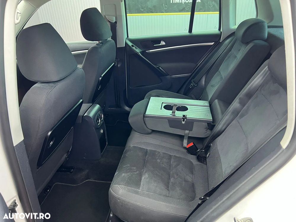 Volkswagen Tiguan - 14