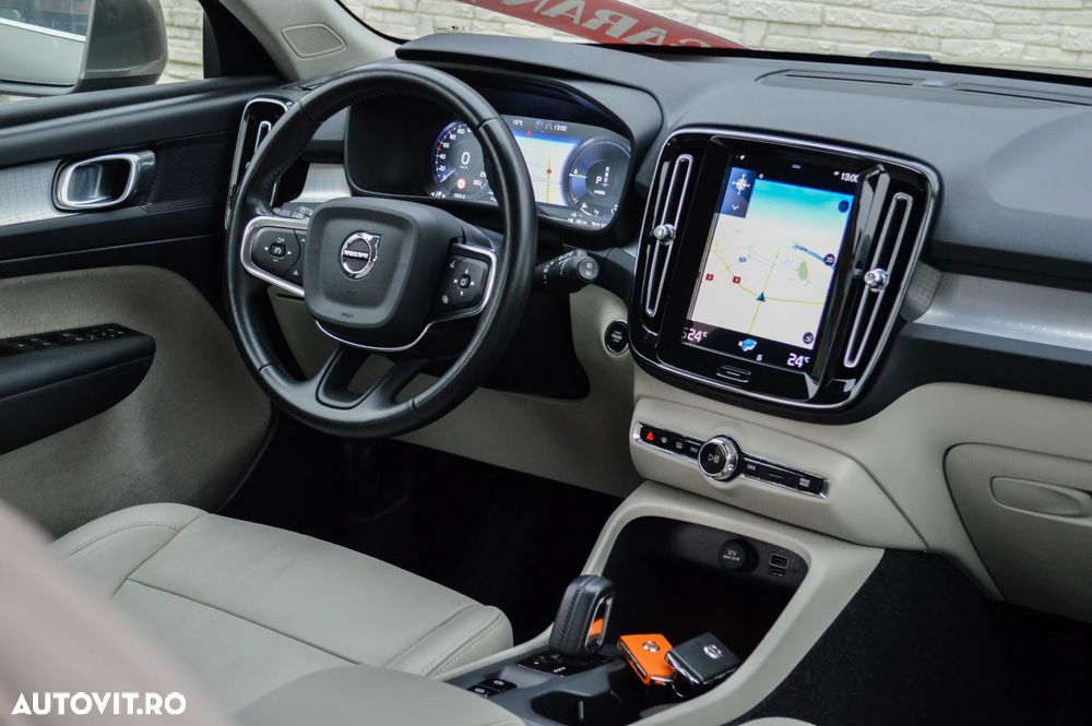 Volvo XC 40 Recharge T5 Twin Engine AT7 Inscription - 4