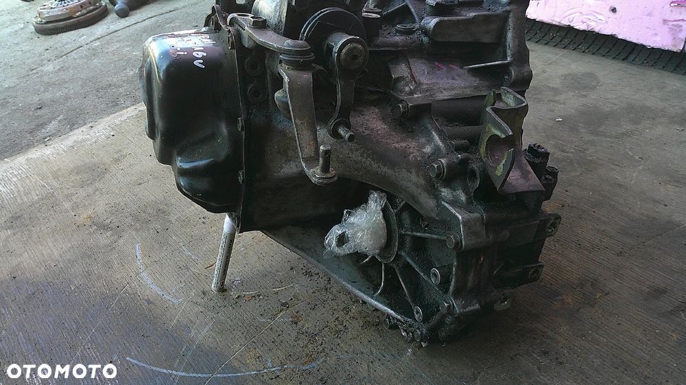 TOYOTA COROLLA E11 1.4 16V SKRZYNIA BIEGÓW - 9