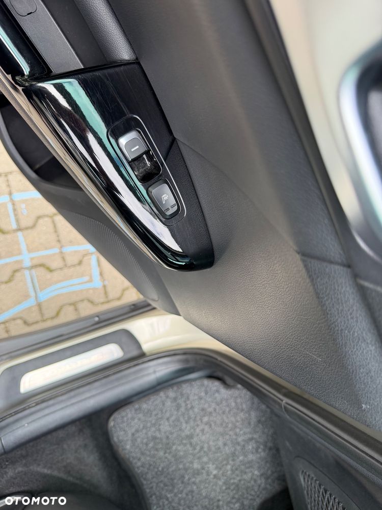 Kia Sportage - 28