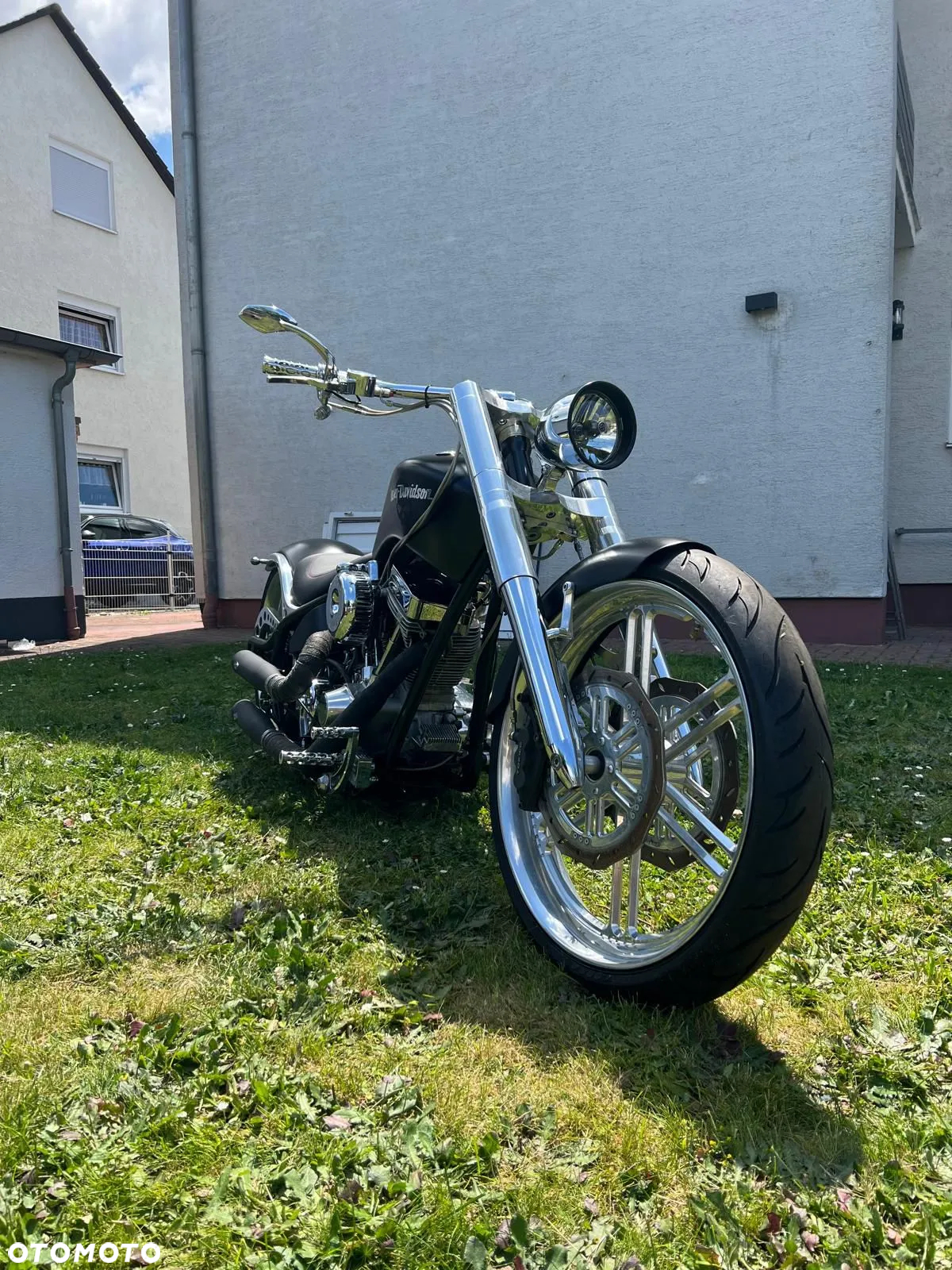 Harley-Davidson Softail Custom - 10
