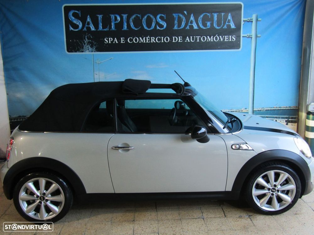 MINI Cabrio Cooper S - 12