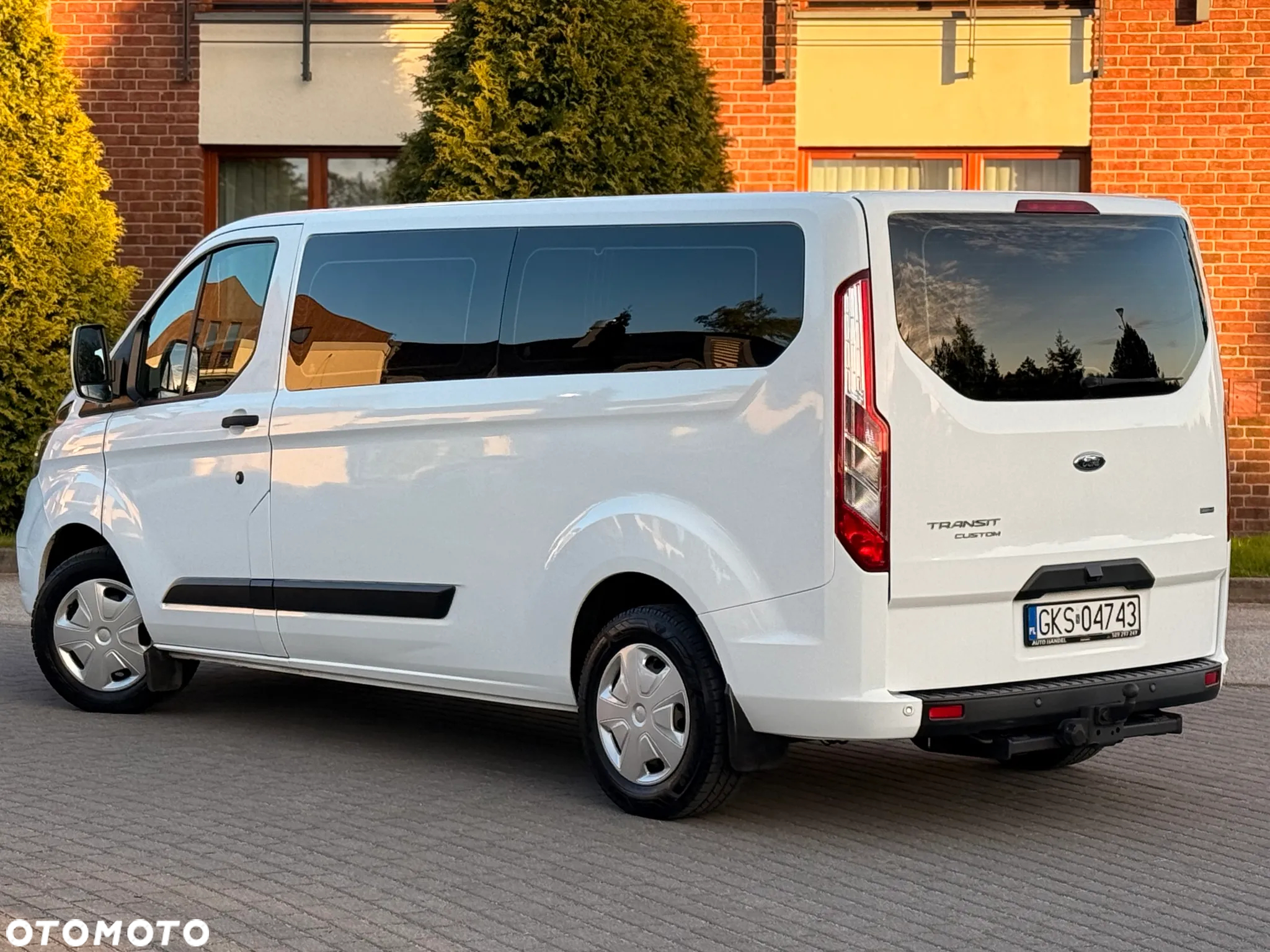 Ford Transit Custom 340 L2H2 VA Autm Nugget Plus - 13