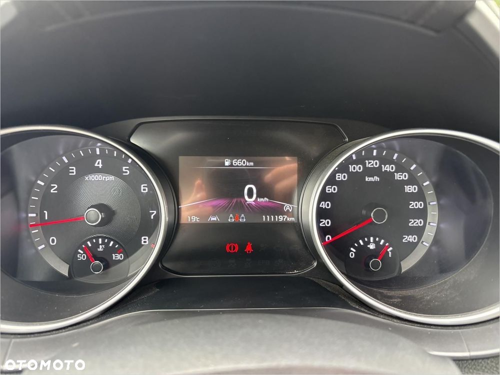 Kia Ceed 1.5 T-GDI M - 12