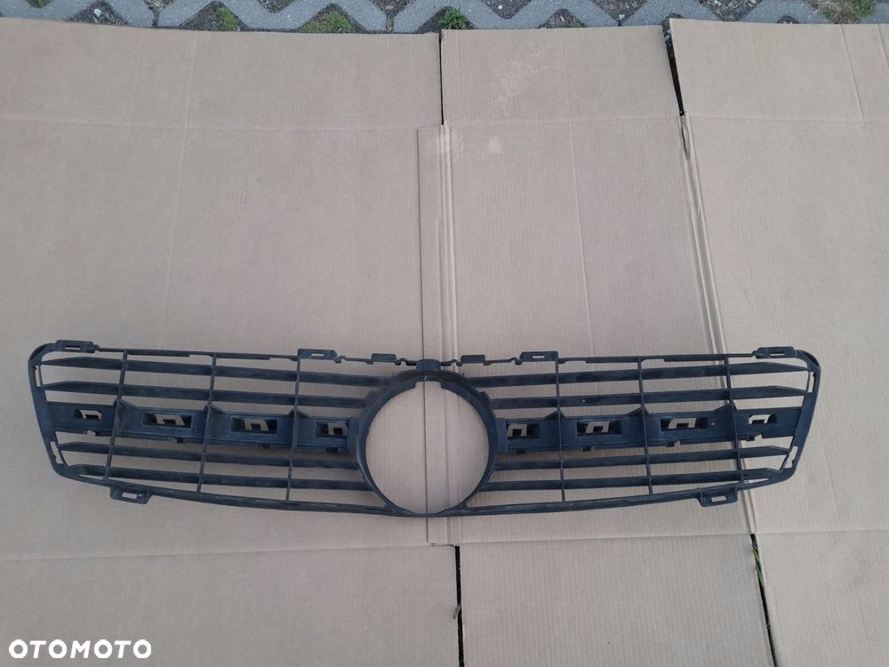 grill atrapa mercedes cls w218 218 oryginał - 2
