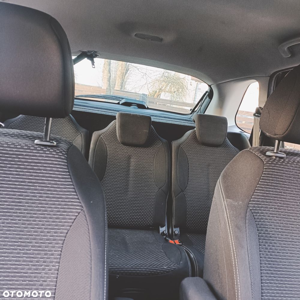 Citroën C4 Picasso - 8