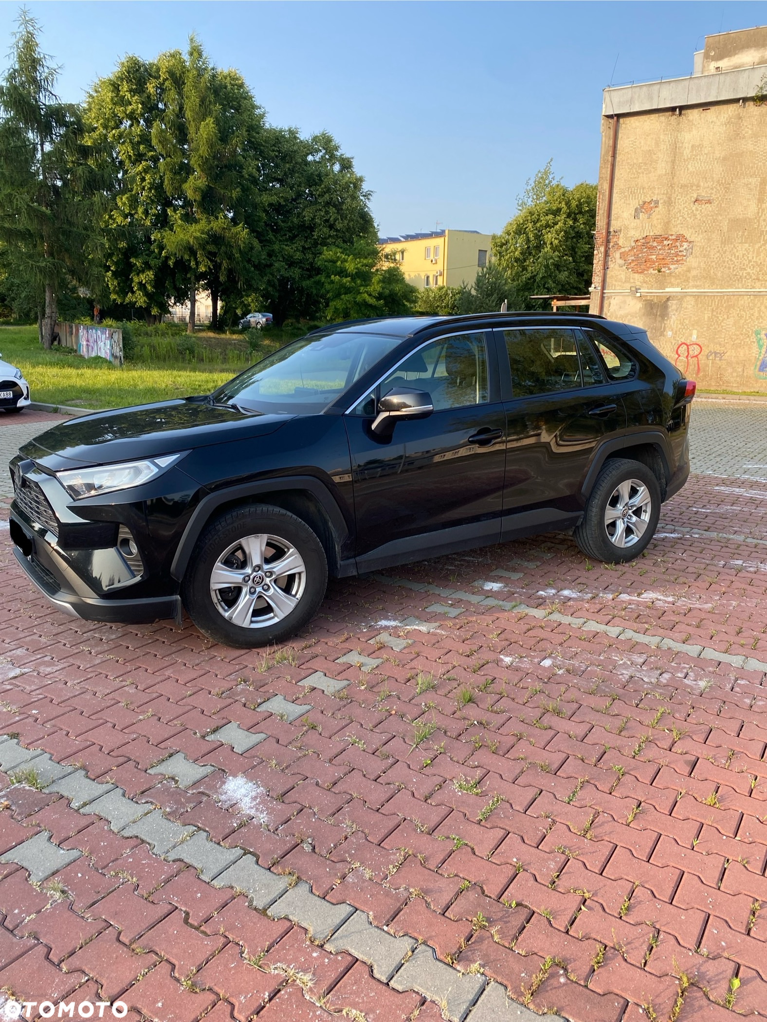 Toyota RAV4 - 5