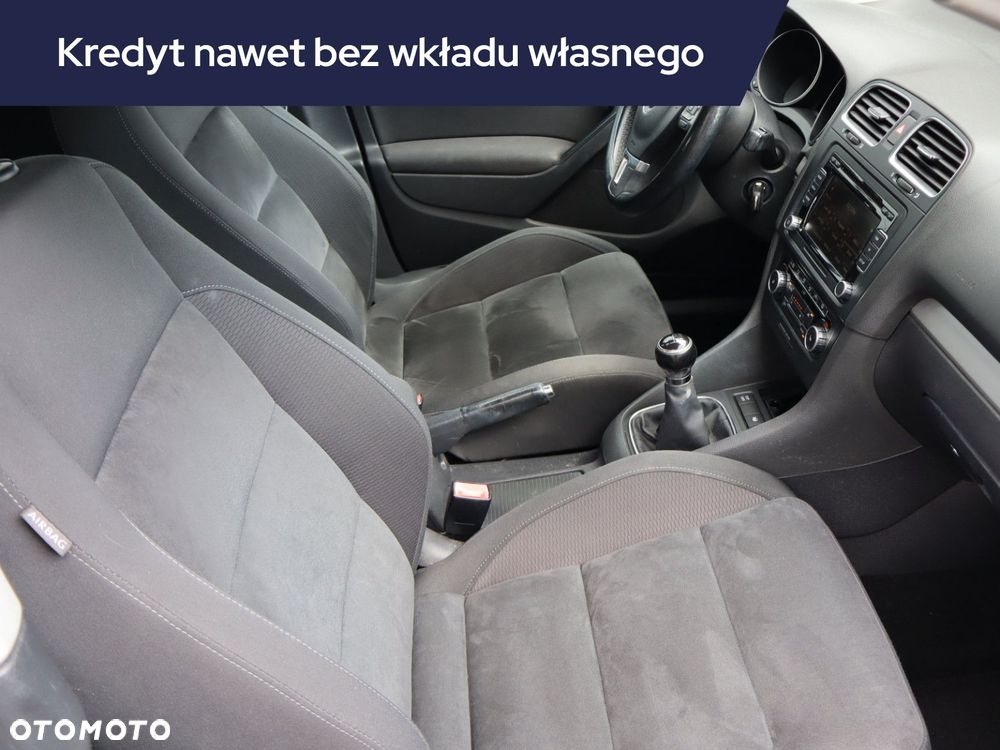 Volkswagen Golf - 11