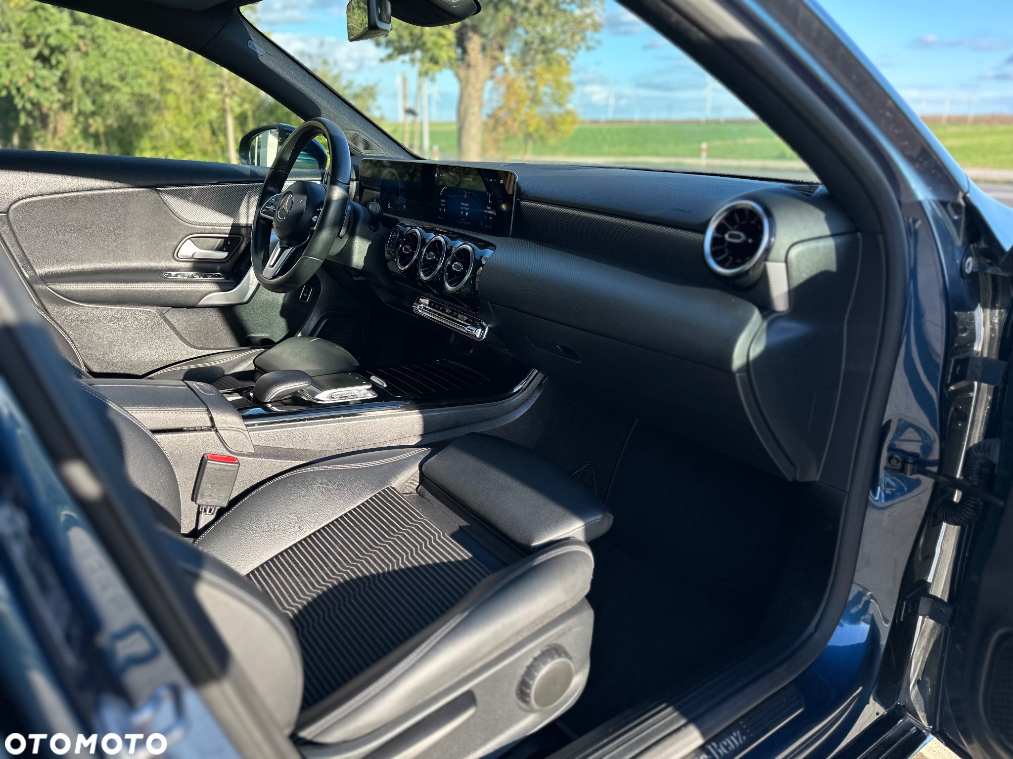 Mercedes-Benz Klasa A 180 d 7G-DCT - 32