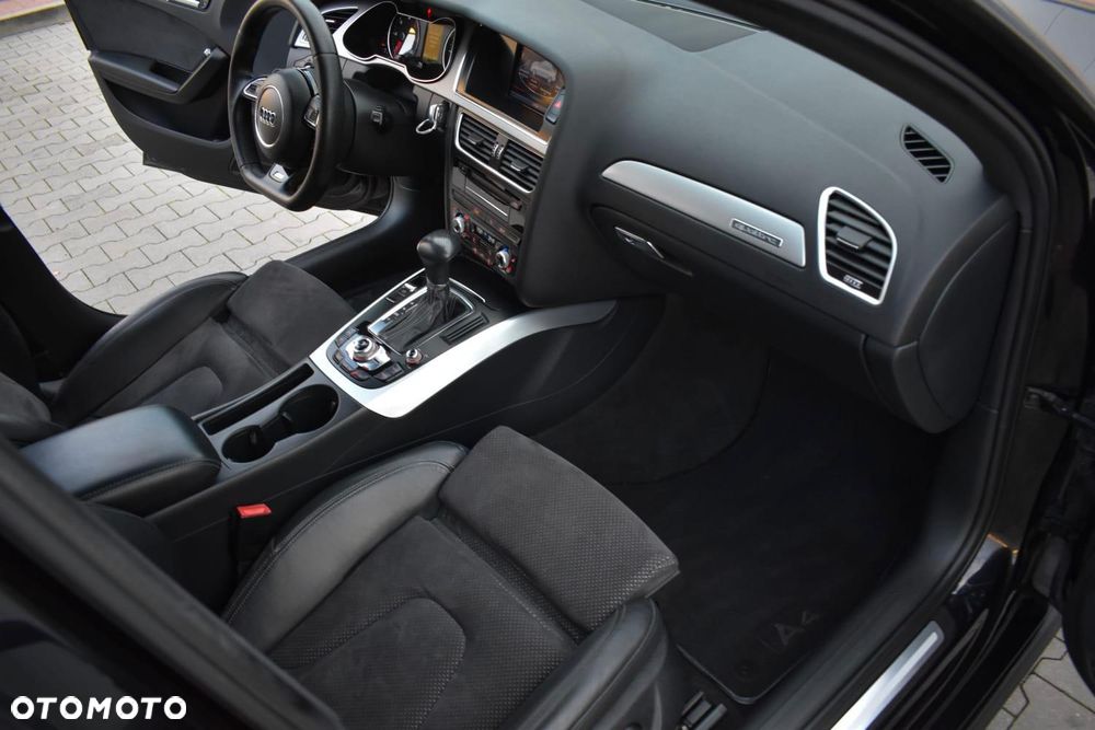 Audi A4 Limousine - 10