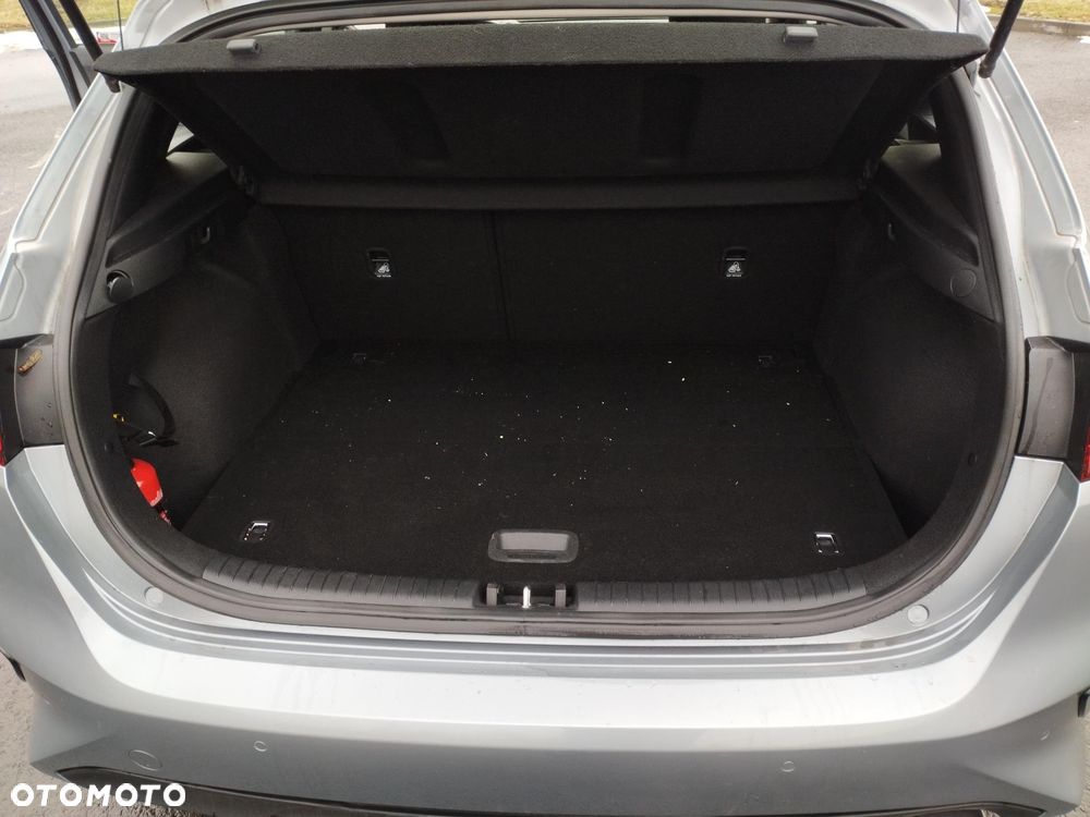 Kia Ceed 1.5 T-GDI M - 17