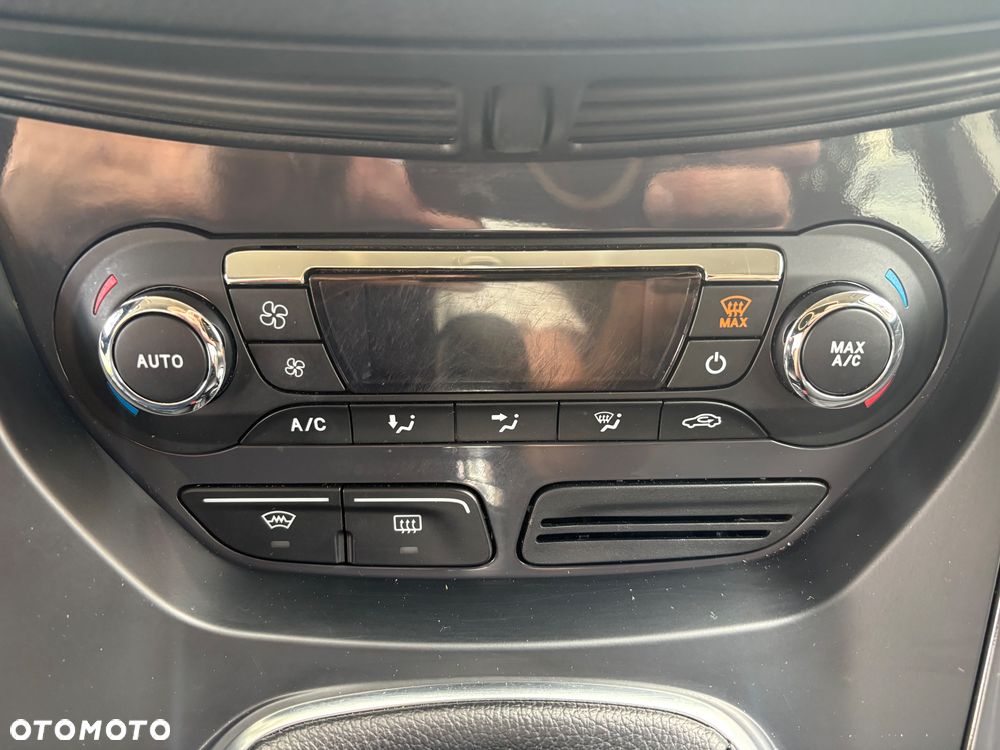 Ford Kuga 2.0 TDCi 4x4 SYNC - 14