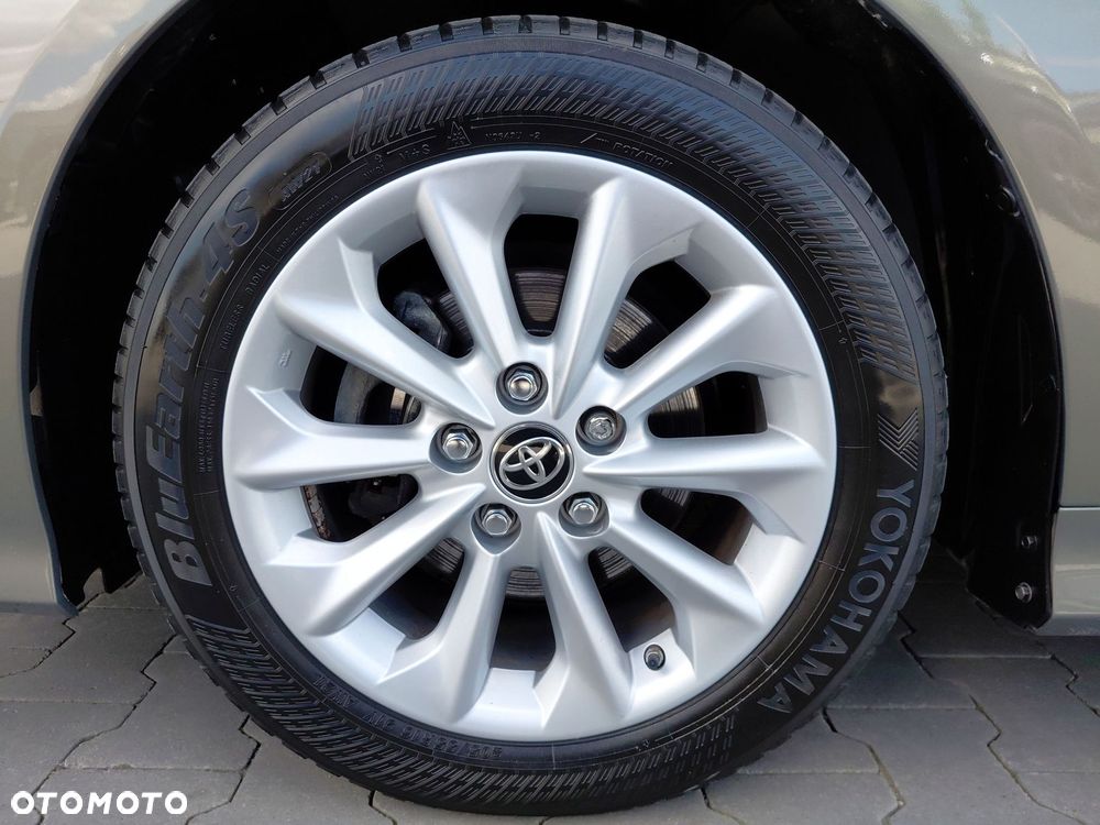Toyota Corolla - 19