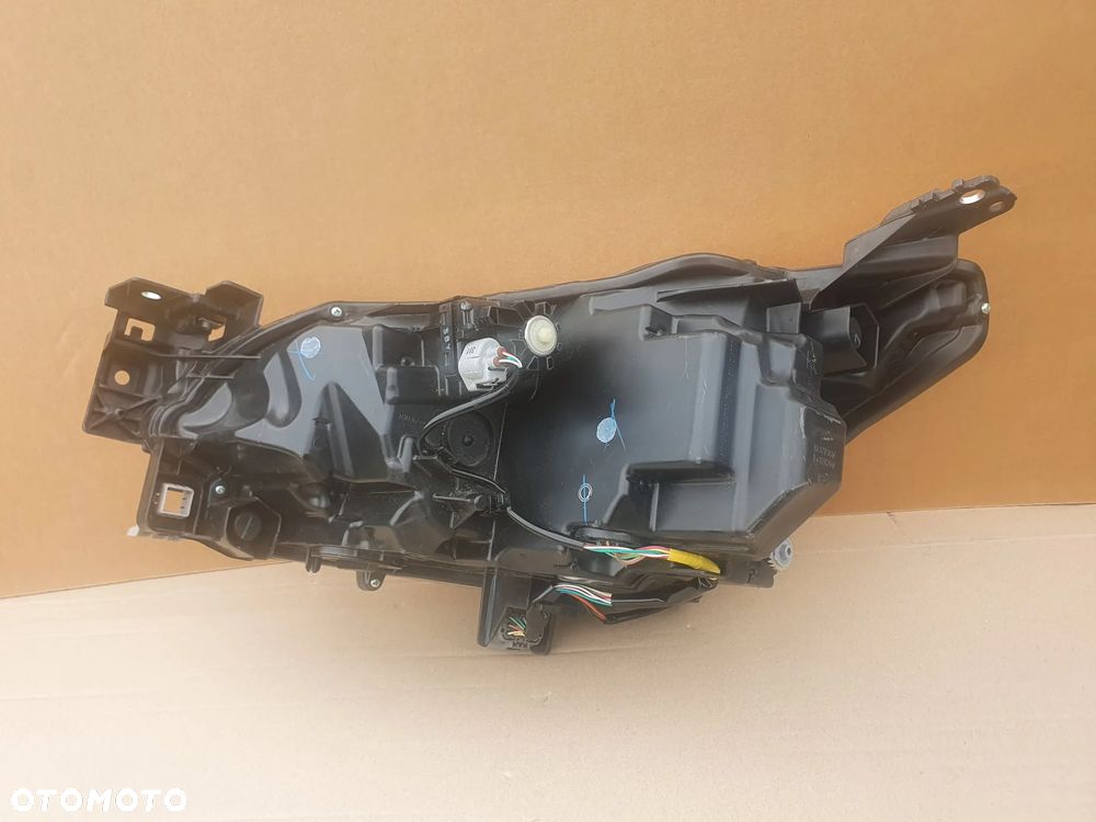 Lampa przednia prawa Mazda 2 DJ Lift Full Led rok 19- - 6