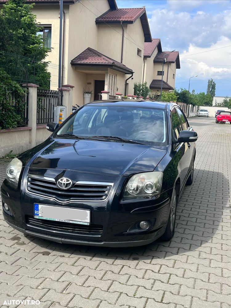 Toyota Avensis 1.8 Executiv - 3